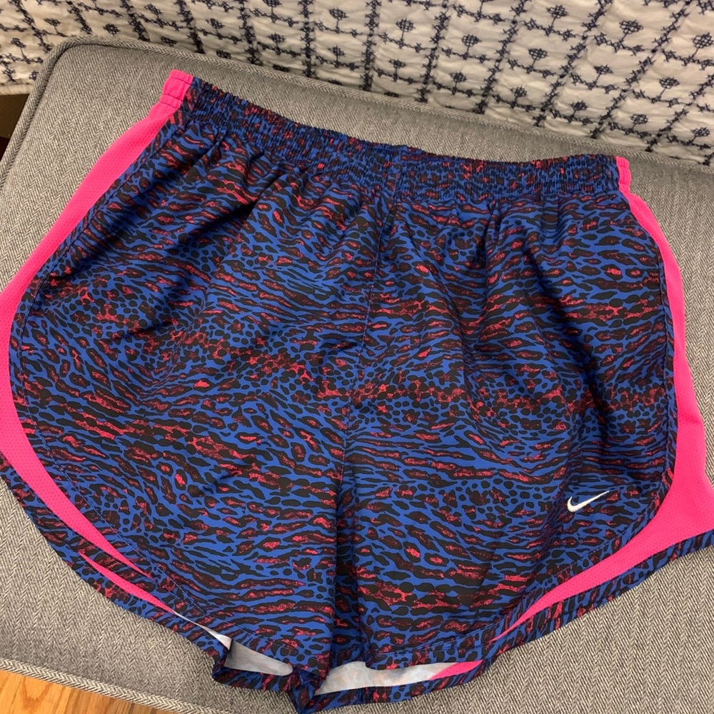 Nike Tempo Running Shorts - Large
